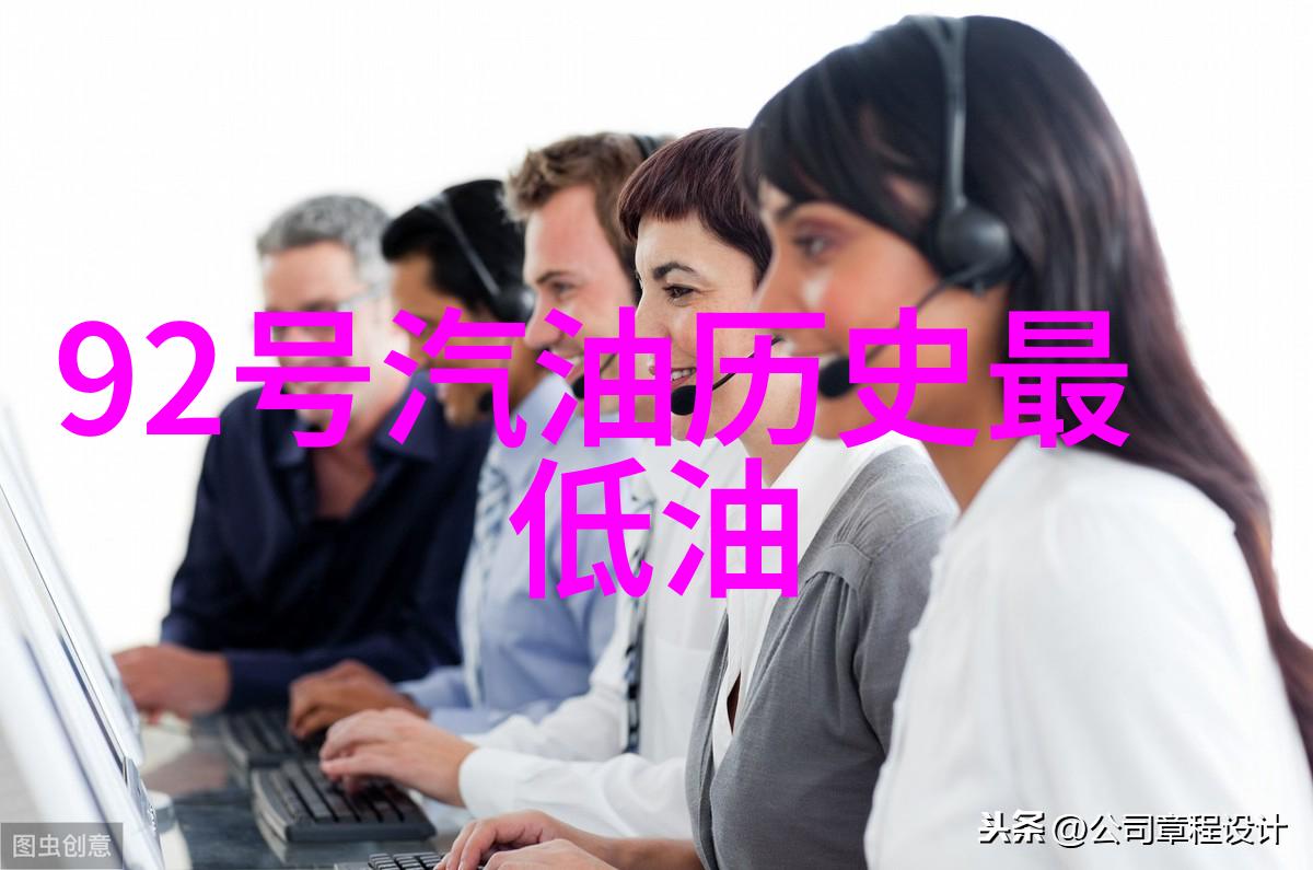 如何通过简单的手法描绘深刻的人物情感