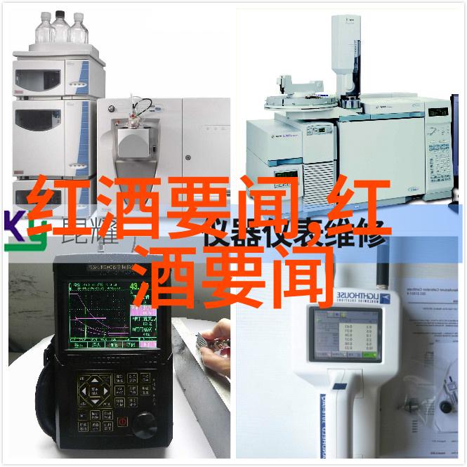 豪宅别墅藏于翠绿之巅的隐秘世界