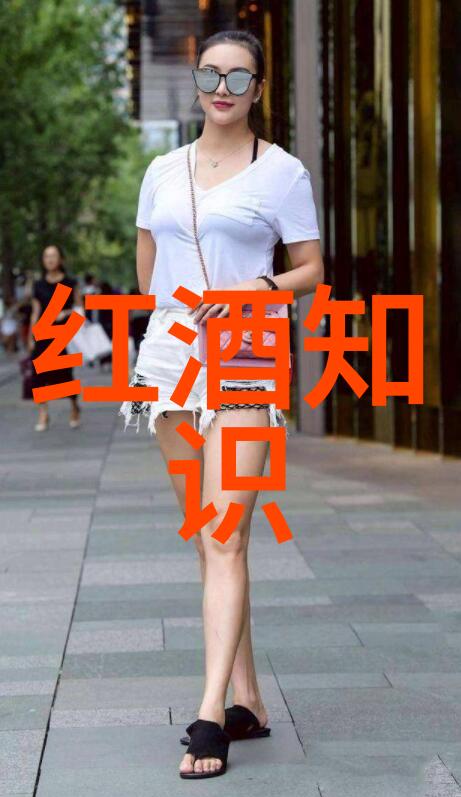 藏于画框之外的秘密