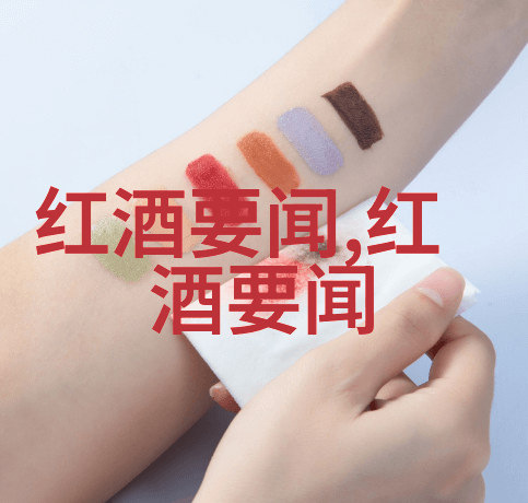 温暖的笑容小镇里的画家与她的故事