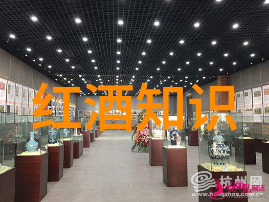 在危机中求生攻略男主的生存之旅