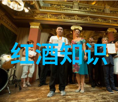 云南五日游绘卷中的天地与人情