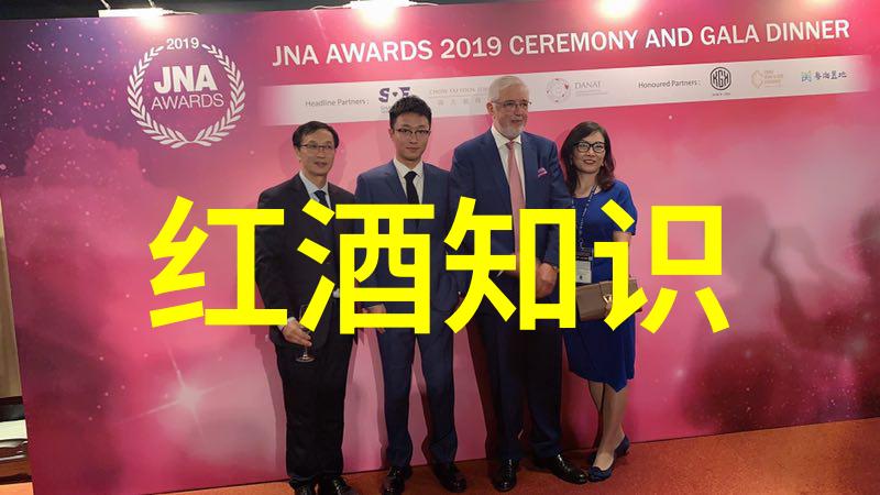 啊哈哈哼啊哈欢快的笑声与满足的叹息