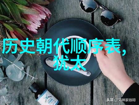 画廊中的光影精美人物图片的艺术之旅