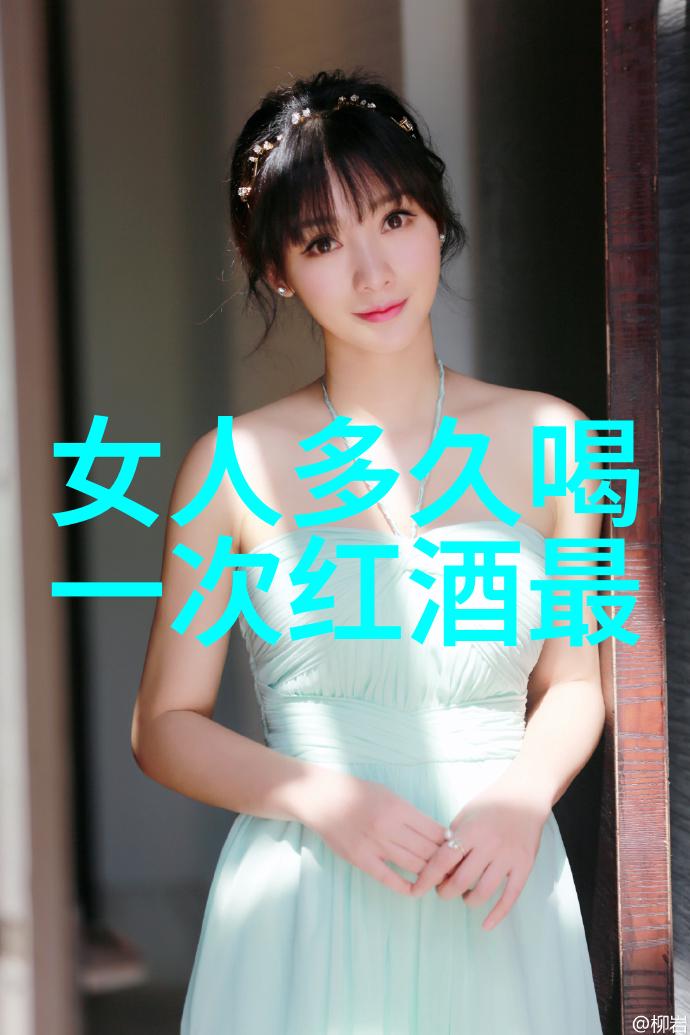 PO校园网红蓄谋已久的网络红人在校园中的崛起