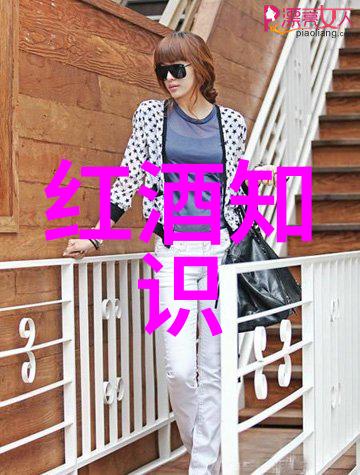 玫瑰园中的秘密花朵各种美丽的玫瑰品种展示
