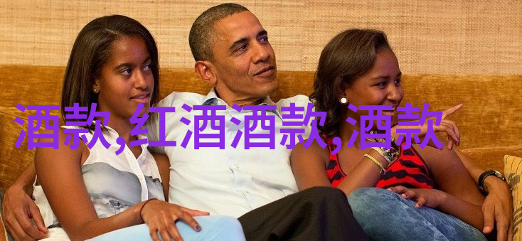 流动的线条与色彩简易全身人物画中的抽象探索